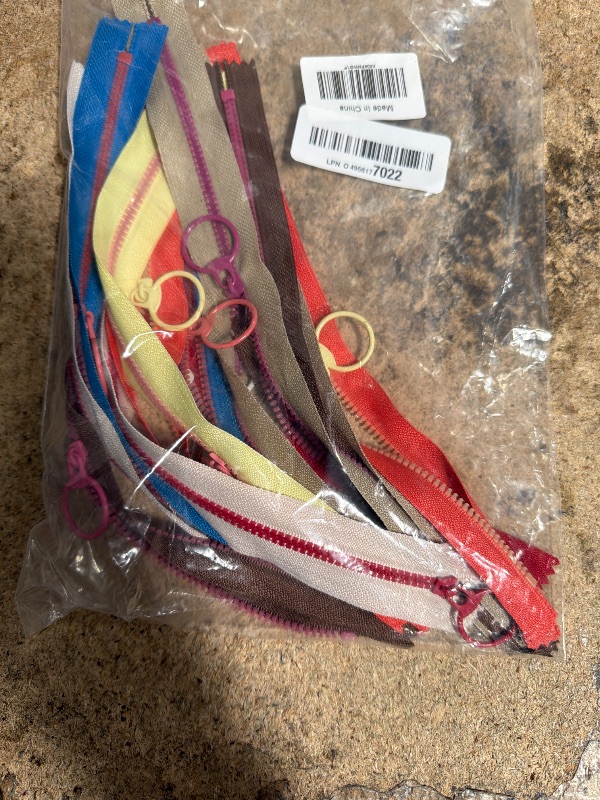 Photo 1 of **Only 12** 20Pcs Colorful Resin Zippers, BetterJonny Zippers with Ring Pulls for Clothes DIY Handbags Sewing Craft Accessories Mixed 10 Color - 10 Inch (25cm)