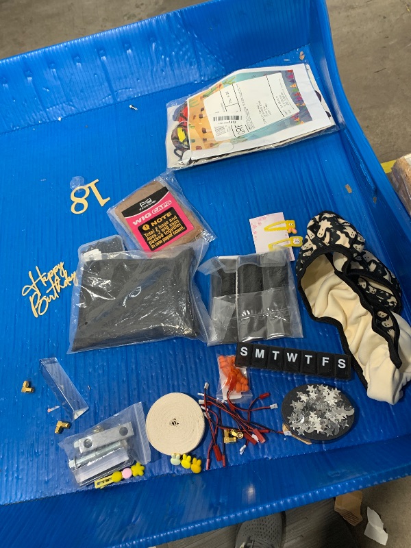 View 1 of ***Bundle of missallanous home goods/decorations/hardware 