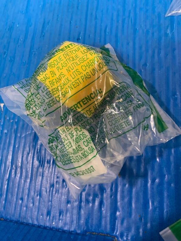 Photo 1 of ?Yellow Cheese Squeeze Toy,Soft Novelty Toy, Rebounding Sensory,Help for Relax,Focus, Sensory Cheese for & Adults, Food Theme Cheese Cubes Squishy Toys,Stress Balls for Adults (?Yellow 1)
