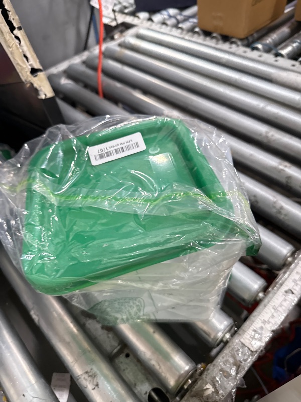 Photo 1 of ***MISSING PARTS***
Cambro Food Storage Container with Lid (Microwave Safe and BPA-Free) - 2 Pack - Classic Series Square with Green Lid - 4 QT (Quart) - Commercial Grade for Food Prep (Translucent)
