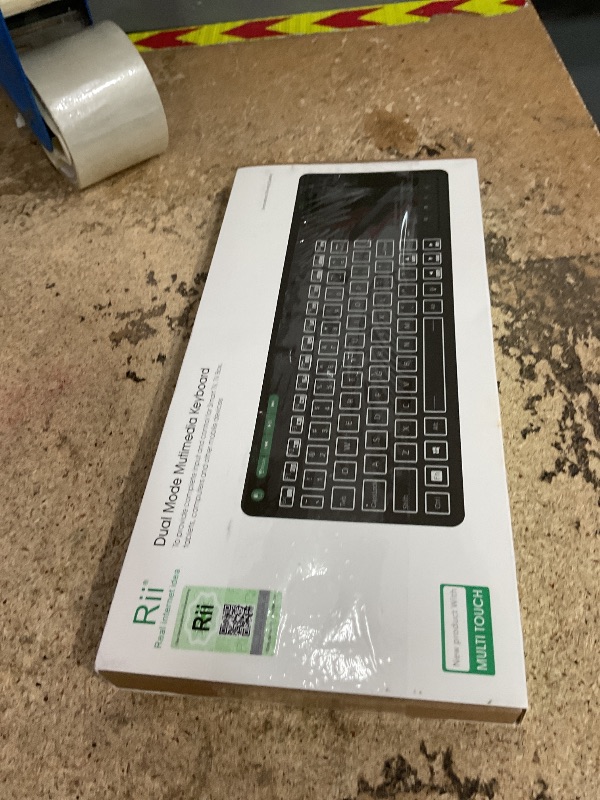 Photo 1 of (Dual Mode) Rii RT518S Wireless and Bluetooth 2-LED Color Backlit Multimedia Keyboard with Multi-Touch Big Size Trackpad,Rechargable Keyboard for Android TV Box,PC,Tablets,Smart TV, HTPC, IPTV,Windows