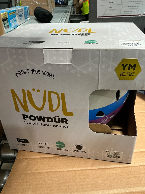 Photo 1 of "Nudl powdur winter sport helmet "
