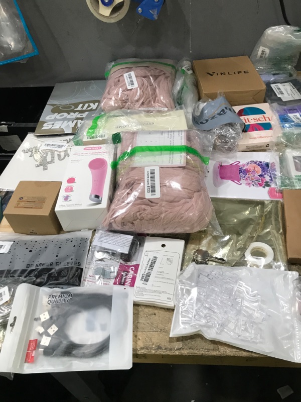 Photo 1 of ** SOLD AS IS BUNDLE OF MISCELLANEOUS AND SORTED GOODS **