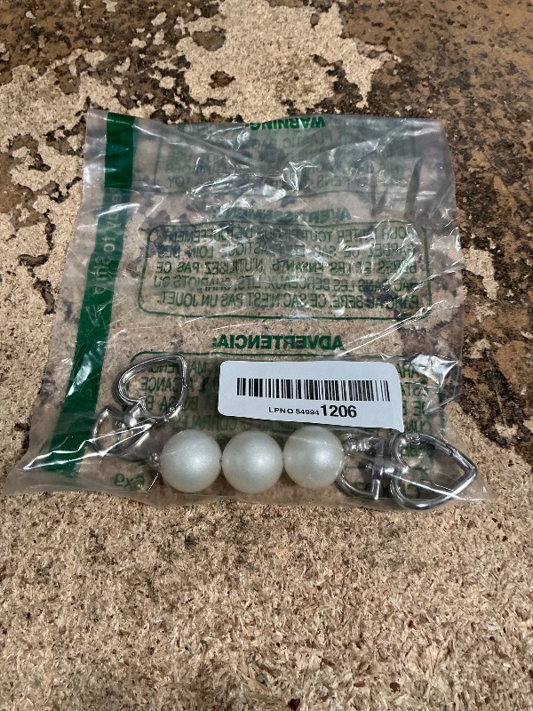 Photo 1 of 1 Piece Imitation Pearl Chain Strap Extender Pearl Bag Chain Strap Extender Pearl Purse Chain Strap Extenders for Handbag Shoulder Bag Cross Body Bag, Silver-Tone Heart Shaped Buckle