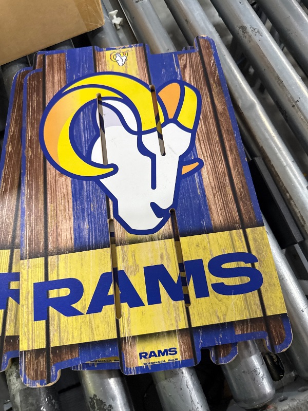 Photo 1 of Los Angeles Rams wood Sign
