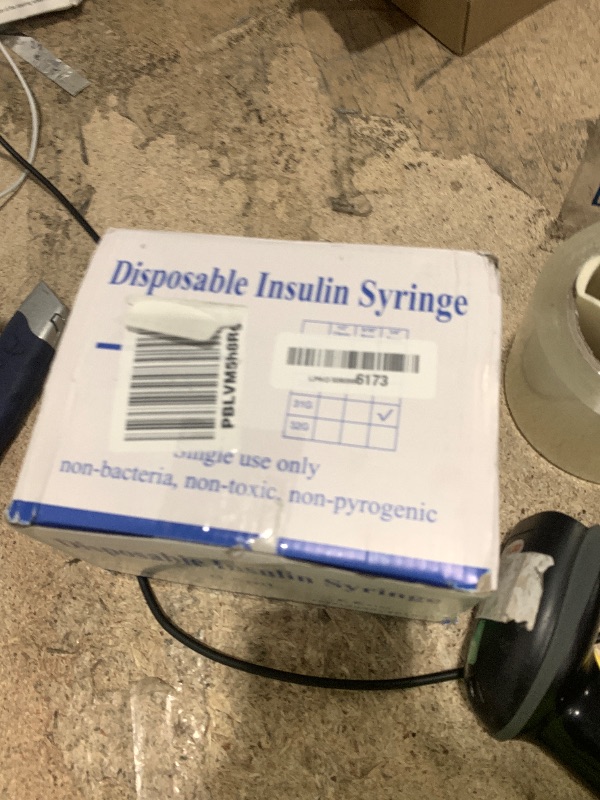 Photo 1 of 0.5ml Syringe with Cap, 31G 1/4" 6mm 1/2cc Syringes, Disposable Individual Package, Pack of 100