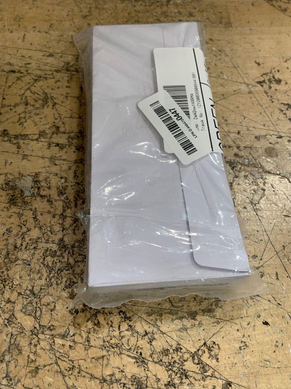 Photo 1 of #8 Double Window Security Check Envelopes, No.8 Double Window Bussiness Envelopes Designed for QuickBooks Checks - Computer Printed Checks - 3 5/8 X 8 11/16 (NOT for INVOICES) - 24 LB - 100 PACK