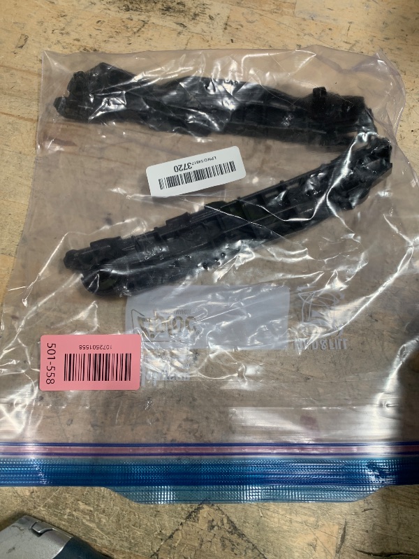 Photo 1 of 1 Pair Front Bumper Bracket Side Retainer - Compatible for Toyota Yaris Base, S 1.5L L4 - Gas 2007-2009?for Toyota Yaris Base 1.5L L4 - Gas 2010-2011 - Replace Part 5253652050, 5253552060