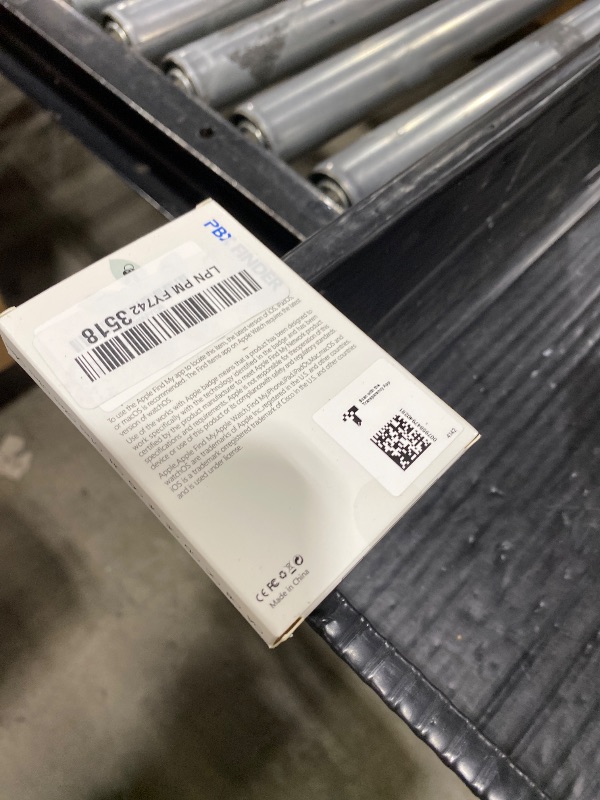 Photo 1 of [Apple MFi Certified] Wallet Tracker Card with Apple Find My (iOS Only) Rechargeable Air Tracker Tags Bluetooth Wallet Finder IP68 Waterproof GPS Tracker Item Finder for Keys, Bags, Passport Black