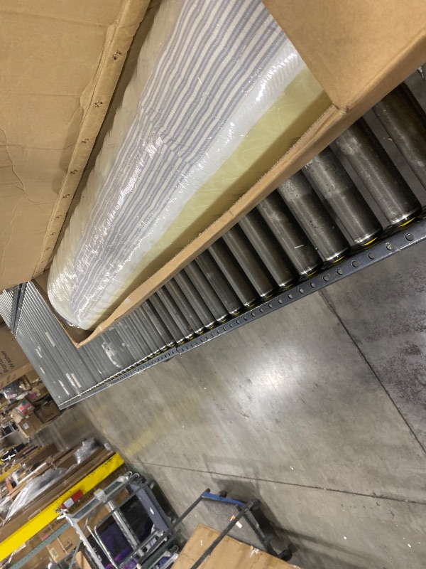 Photo 1 of CIOUDWAY – 12 Inch King Size Mattress – Real Hybrid King Mattress Memory Foam, Reinforced Edge Support, Zoned Coils for Pressure Relief and No Motion Transfer (King (U.S. Standard), 0.0, 14, Inches)