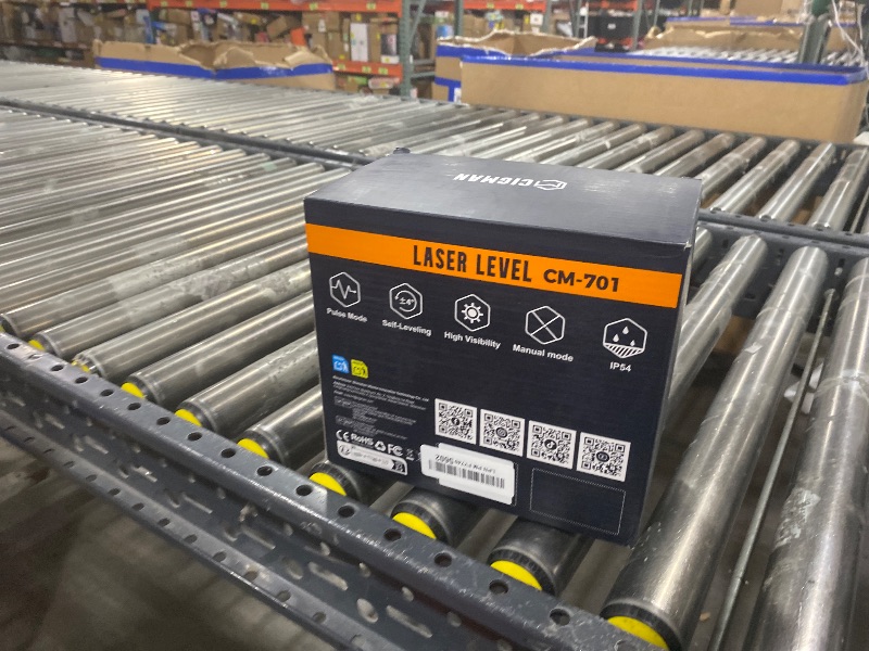 Photo 1 of CIGMAN Laser Level Self Leveling 3x360° 3D Green Cross Line for Construction and Picture Hanging, Rechargeable battery, Remote Controller, Magnetic Rotating Stand Included