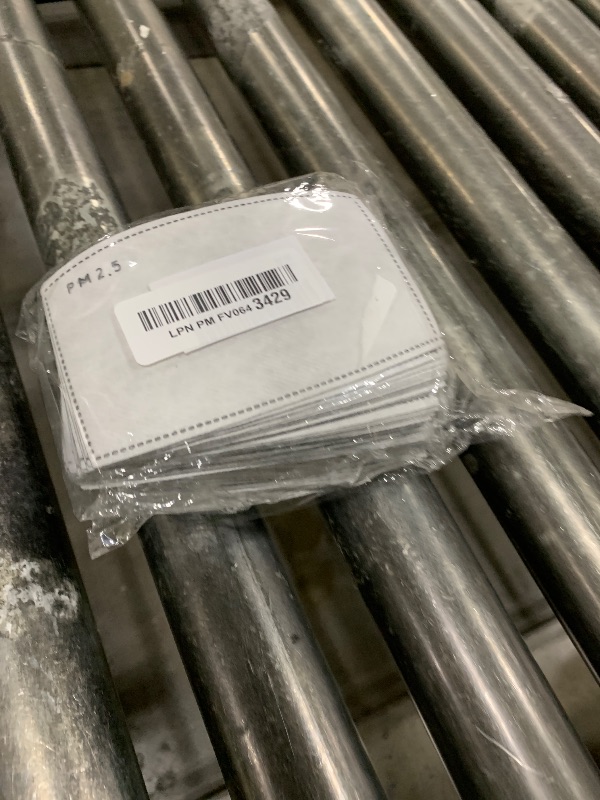 Photo 1 of 100 Pcs Activated Carbon PM2.5 Mask Filter Paper 5 Layers Replacement PM 2.5 Face Filter Insert
