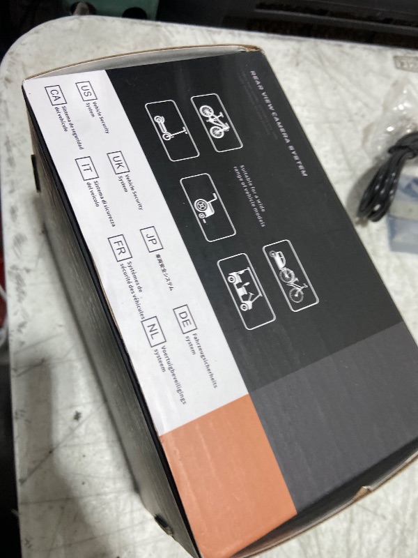 Photo 1 of PARKVISION Handlebar Bike Mirror, Bicycle Rear View Zoom Camera with Dust Cover, 4.3'' HD 1080P Monitor, 120°/100°/80°/60° Wide Angle View, 10000mah Battery, Bike Camera for Mountain