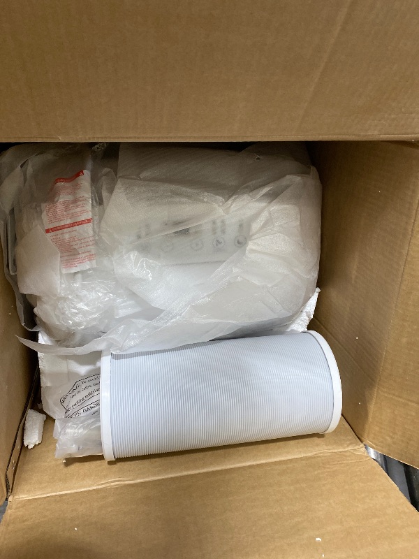 Photo 1 of Amazon Basics 4-In-1 Portable Air Conditioner with Remote, Timer, Sleep Mode, Auto Swing, Cool/Heat/Dry/Fan-Only Functions, 13500 BTU (ASHRAE), Cools Up to 550 Sqf, Energy Saving, White