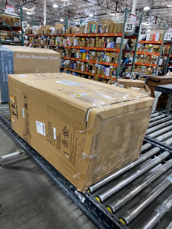 Photo 1 of Amazon Basics 4-In-1 Portable Air Conditioner with Remote, Timer, Sleep Mode, Auto Swing, Cool/Heat/Dry/Fan-Only Functions, 13500 BTU (ASHRAE), Cools Up to 550 Sqf, Energy Saving, White