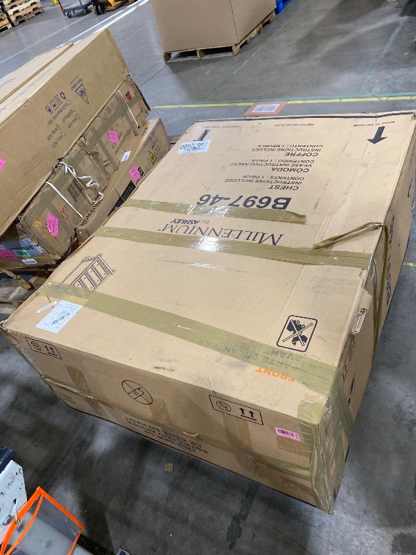 Photo 1 of Signature Design by Ashley Porter Traditional 5 Drawer Chest of Drawers, Dark Brown