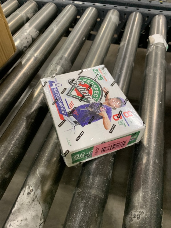 Photo 1 of 2025 Panini Prospect Edition Baseball Hobby Trading Card Box (4 Autographs Per Box)