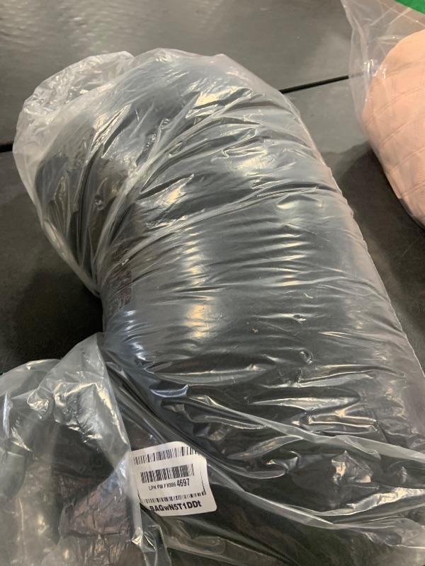 Photo 1 of GHTCLDF Simulation Artificial Moss Mat 39x39in, Fake Moss Wall DIY Artificial Moss Mat Carpet for Balcony Terrace Decoration Window Display Decoration