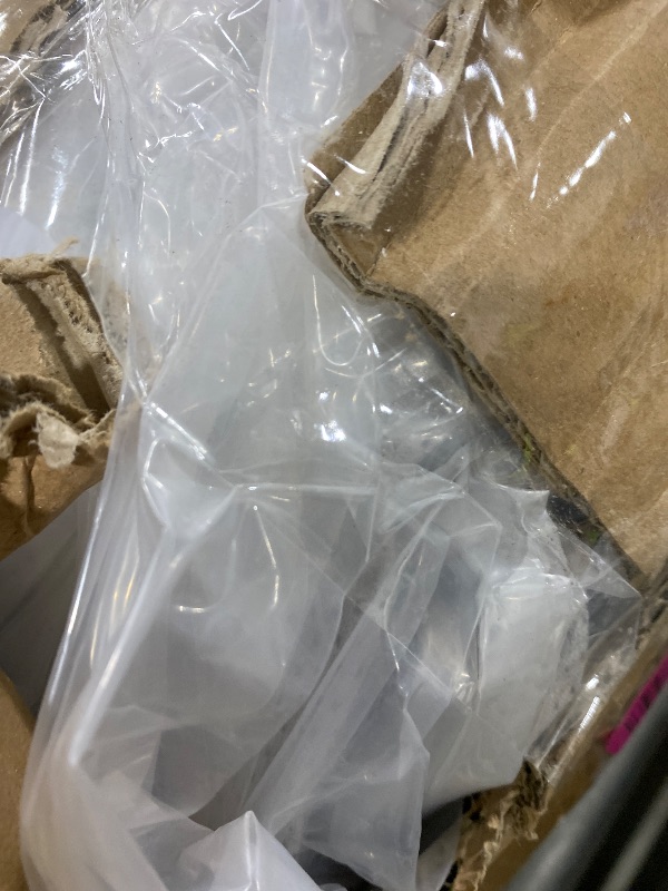 Photo 1 of Zinus 12 Inch Green Tea Essential Memory Foam Mattress [New Version], Queen, Fiberglass Free, Medium Feel, Breathable Airflow Memory Foam, Certified Safe Foams & Fabric, Mattress in A Box