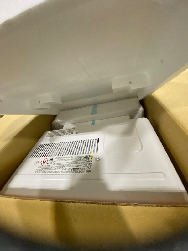 Photo 1 of Midea 8,000 BTU U Shaped Smart Inverter Window Air Conditioner - Cools 350 Sq Ft, Ultra Quiet with Open Window Flexibility - Alexa/Google Assistant Compatible - 37% Energy Savings, Remote (Updated)LPNPMCT0170035
