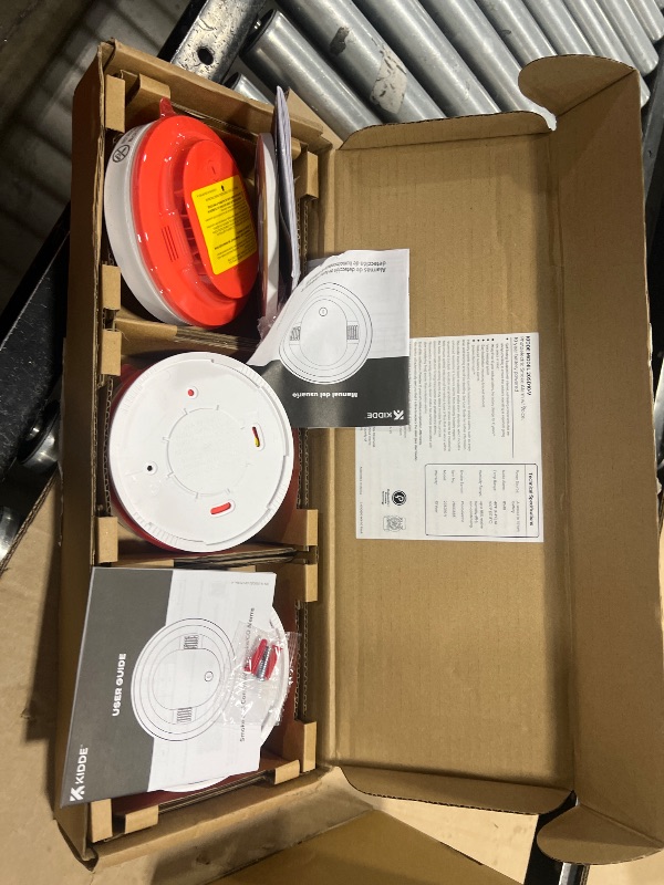 Photo 1 of Kidde  Detector, 10-Year Battery Powered, with Voice Alerts, LED Status Lights, 85 dB Alarm, 5-inches, 20SD10-V, 3 Pack