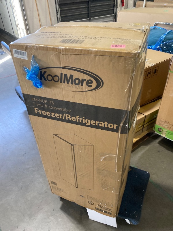 Photo 1 of KoolMore 7 cu. ft. Convertible Garage Ready Upright Freezer/Refrigerator in White (KM-RUF-7S)