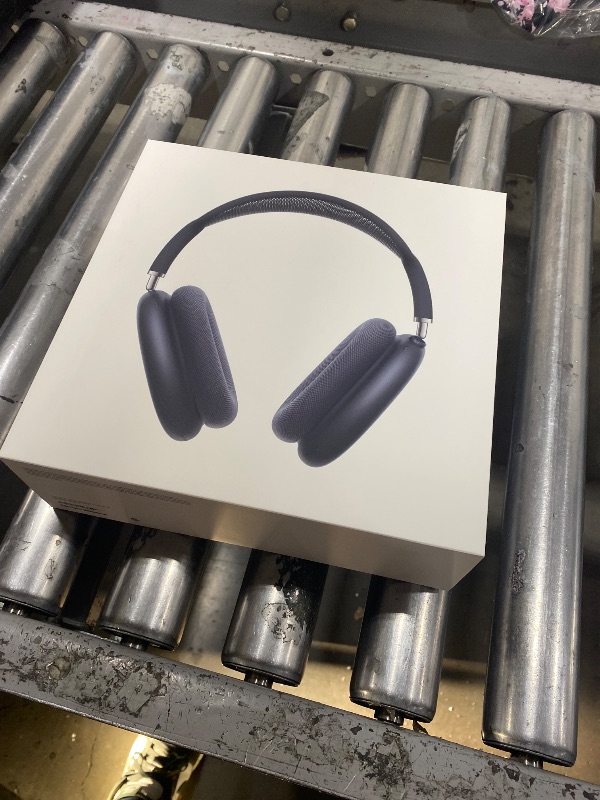 Photo 1 of Apple AirPods Max Wireless Over-Ear Headphones, Pro-Level Active Noise Cancellation, Transparency Mode, Personalized Spatial Audio, USB-C Charging, Bluetooth Headphones for iPhone - Midnight