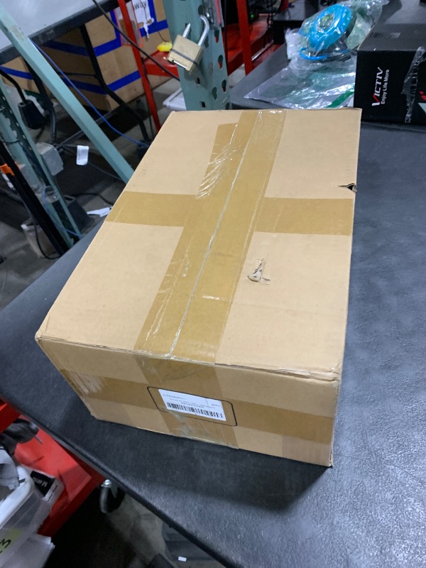 Photo 1 of YINAVAGAD 11428596283 Upgrade Aluminum Engine Oil Cooler Filter Housing w/Gasket for BMW 220i 230i 330i 430i 530i xDrive 740e X3 X4 F22 F23 F30-F34 F36 G01 G02 G11 G30 B46 B48 L4 2.0L 2016 2017-2022