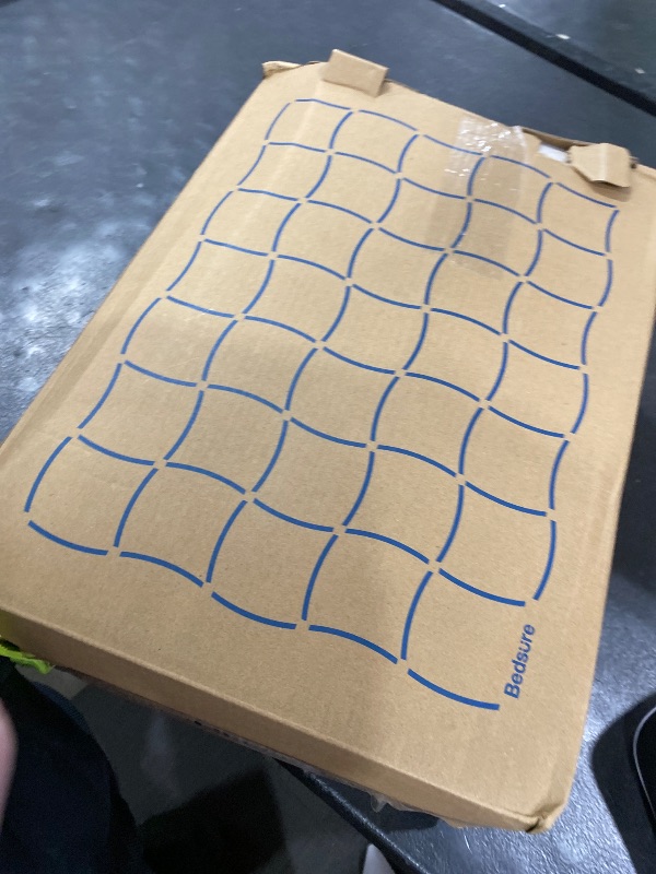 Photo 1 of Bedsure Comforter Duvet Insert - Quilted Comforters Oversize Queen, All Season Duvet, GentleSoft Down Alternative Bedding, with 8 Tabs, Gifts for Women/Men, Cream,Oversize Queen 98 x 98 Inches