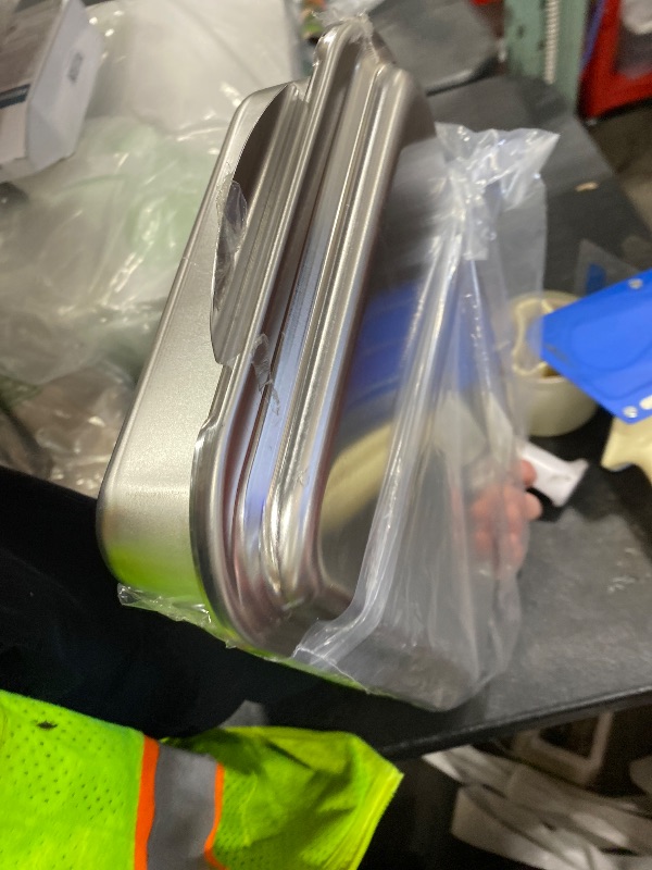 Photo 1 of Nordic Ware Classic Metal 9x13 Covered Cake Pan