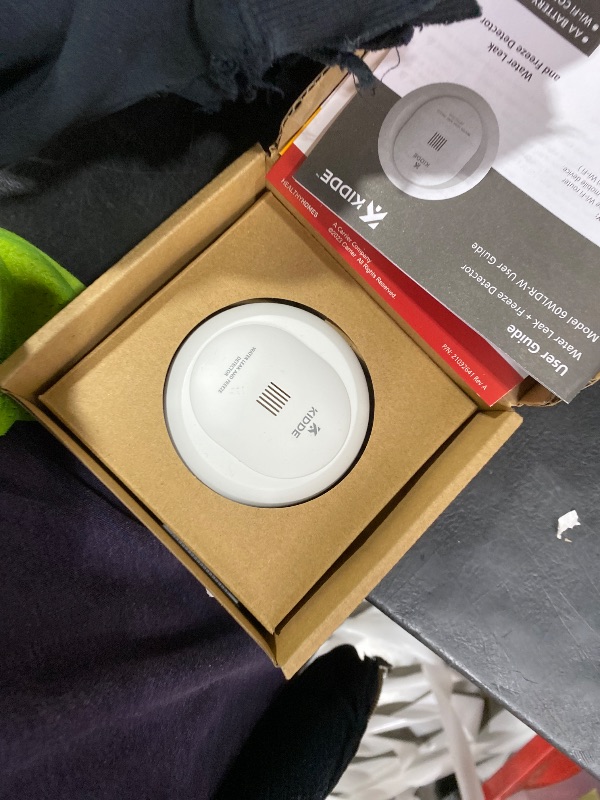 Photo 1 of Kidde Hardwired Kidde App Enabled Smart Smoke and Carbon Monoxide Detector, AA Battery Backup, Voice Alerts, Interconnected Alarm