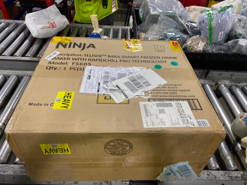 Photo 1 of Ninja SLUSHi Max XXL Smart Frozen Drink Maker, Top Performance, Smart Technology, Party-Size 150 Oz Capacity, No Ice Needed, 6 Programs, Ideal Temp, Texture up to 12 Hours, Peach, FS605