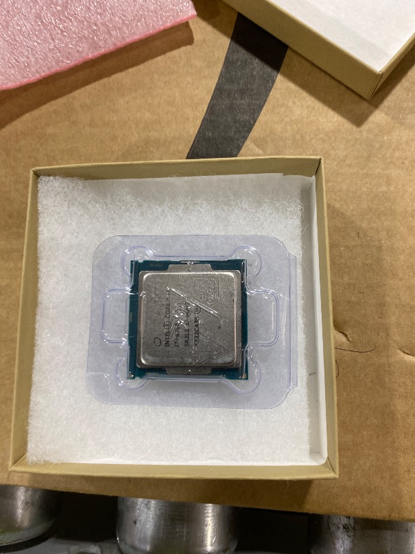 Photo 1 of Intel Core I7-6700 FC-LGA14C 3.40 GHz 8 M Processor Cache 4 LGA 1151 BX80662I76700 (Renewed)