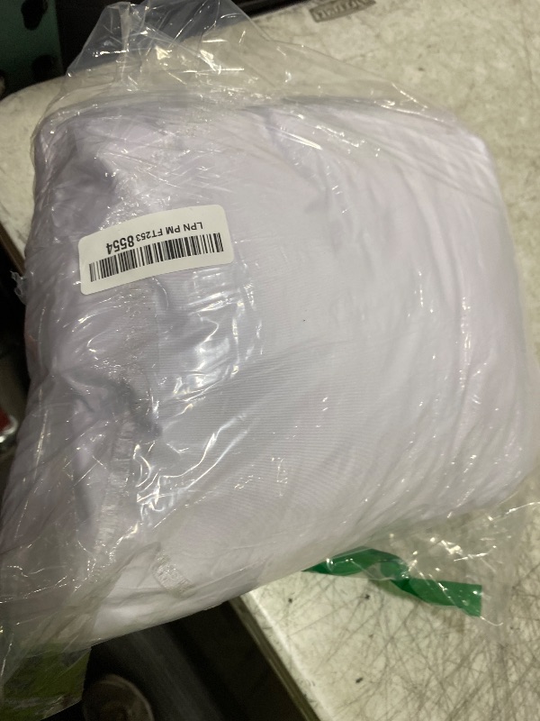 Photo 1 of Bekith 4 Pack Round Spandex Stretch Cocktail Tablecloths with Natural Wavy, 32 x 43 Inch Cocktail Table Covers Round Table Skirt Fitted High Top Table Bar for Party Wedding Birthday Banquet (White)