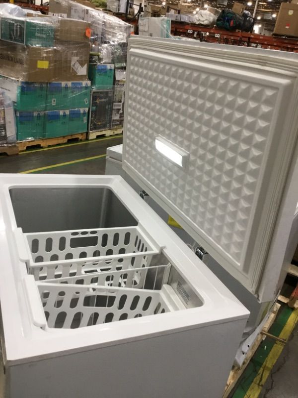 Photo 1 of ***FOR PARTS ONLY MAJOR DAMAGE***
Magic Chef
7.0 cu. ft. Chest Freezer in White