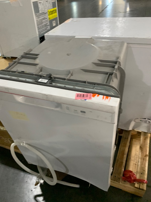 Photo 1 of ***PARTS ONLY***
GE® 24" White Front Control Built-In Dishwasher