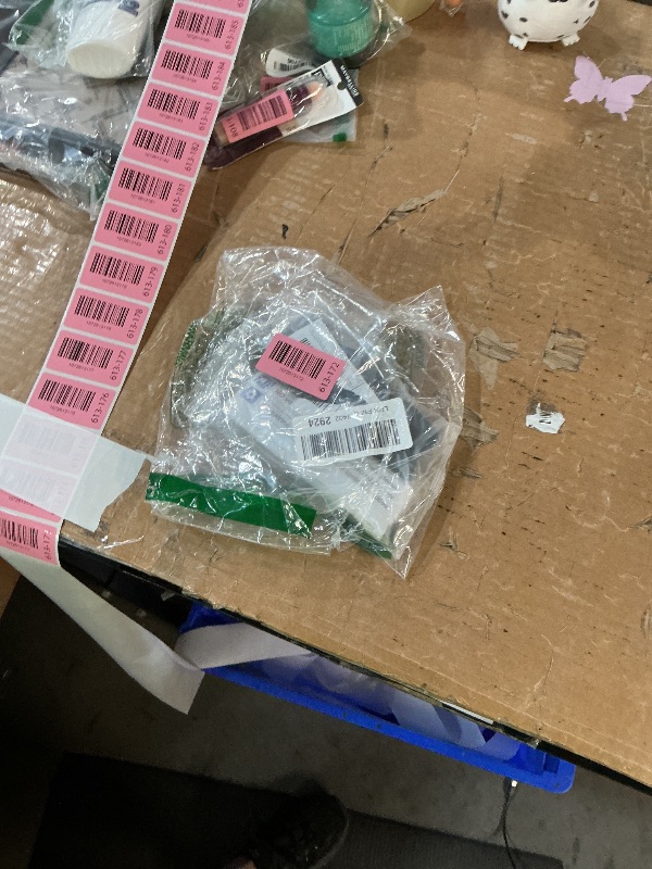 Photo 1 of (2 Pack) Replacement Remote Control for Roku Express, for Roku Premiere, for Roku Box, for Roku Player, for Roku 1 2 3 4 -?NOT for Stick or TV?