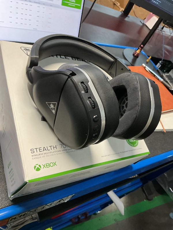 Photo 1 of ***NOT THE ONES PICTURED***
Turtle Beach Stealth 700 Gen 3 Wireless Multiplatform Amplified Gaming Headset for Xbox Series X|S, Xbox One, PC, PS5, Mobile – 60mm Drivers, AI Noise-Cancelling Mic, Bluetooth, 80-Hr Battery – Black