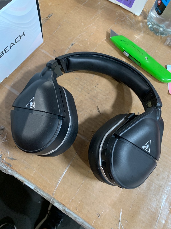 Photo 1 of ***NOT THE ONES PICTURED***
Turtle Beach Stealth 700 Gen 3 Wireless Multiplatform Amplified Gaming Headset for Xbox Series X|S, Xbox One, PC, PS5, Mobile – 60mm Drivers, AI Noise-Cancelling Mic, Bluetooth, 80-Hr Battery – Black