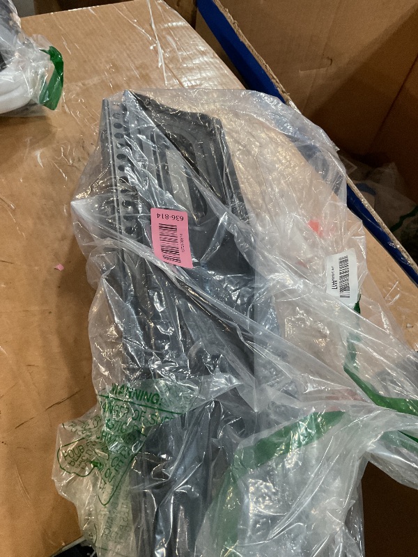 Photo 1 of ***MISSING PARTS***
USX STAR UL Listed Full Motion TV Wall Mount Bracket for Most 32-70 inch TVs, Swivel Extend Tilting TV Mount, Max VESA 400x400mm, Holds up to 110 lbs & 16" Wood Studs with Hole Drilling Template