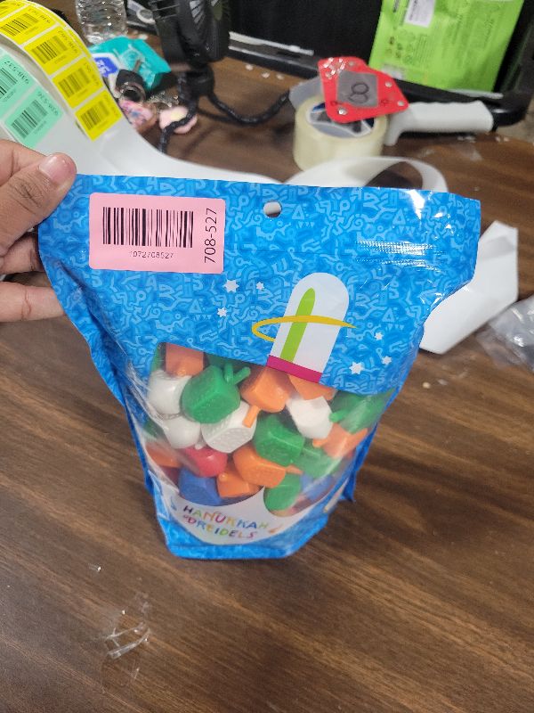 Photo 1 of 100-Pack Hanukkah Dreidels Multicolor Plastic Chanuka Draydels with English Transliteration, Includes Dreidel Game Instruction Cards