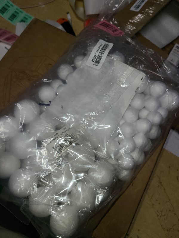Photo 1 of 126 Pack Craft Foam Balls, 5 Sizes Including 1-2.4 Inches, White Polystyrene Smooth Round Balls, Foam Balls for Arts and Crafts, DIY Craft for Home, Supplies School Craft Project and Holiday Party
