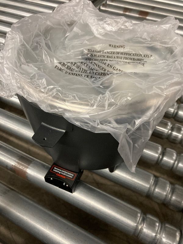 Photo 1 of **DAMAGED POWER PLUG***Presto 8-Quart Big Kettle, Steamer and Deep Fryer Multi-Cooker, Black