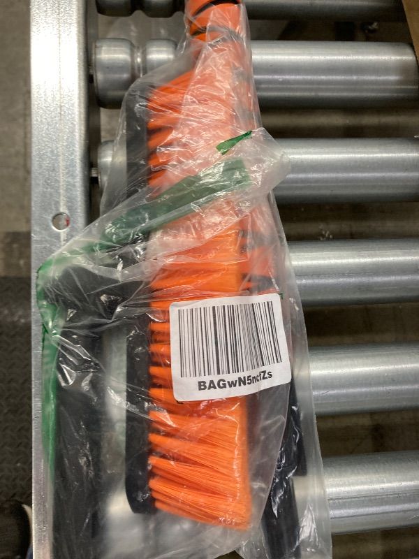Photo 1 of ***MISSING PARTS -SELLING AS IS *** Showvigor Telescopic Snow Brush Ice Scraper Combo, 2-in-1 Adjustable Length 26-36in & 360° Pivoting Head for Car Truck SUV, Christmas Auto Gifts