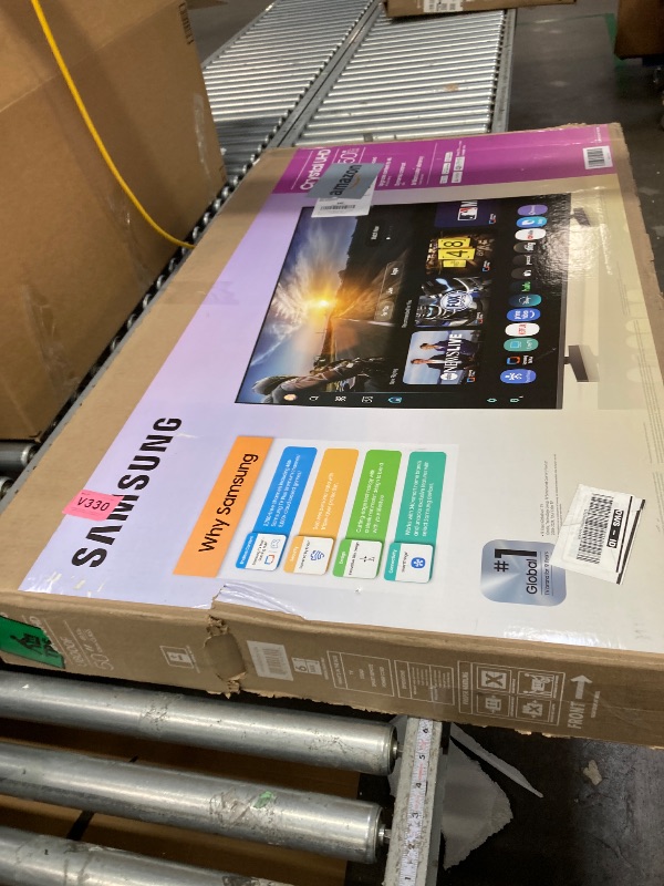 Photo 1 of ***It's used and it's broken, it doesn't work*****Samsung 50-Inch Class Crystal UHD U8000F 4K Smart TV (2025 Model) Endless Free Content, Crystal Processor 4K, MetalStream Design, Knox Security, Alexa Built-in