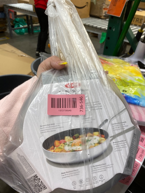 Photo 1 of ***HANDLE LOOSE -SELLING AS IS *** OXO Mira Tri-Ply Stainless Steel PFAS-Free Nonstick, 8" Frying Pan Skillet, Induction, Multi Clad, Dishwasher and Metal Utensil Safe