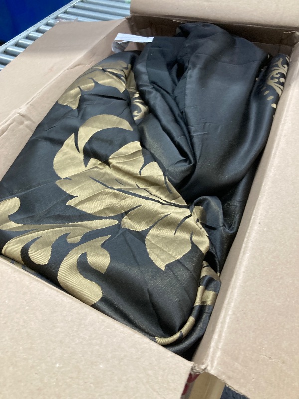 Photo 1 of ***MISSING PIECES -SELLING AS INCOMPLETGE*** Chezmoi Collection Royale-Piece Jacquard Floral Comforter Set, Oversized Queen, Black/Gold