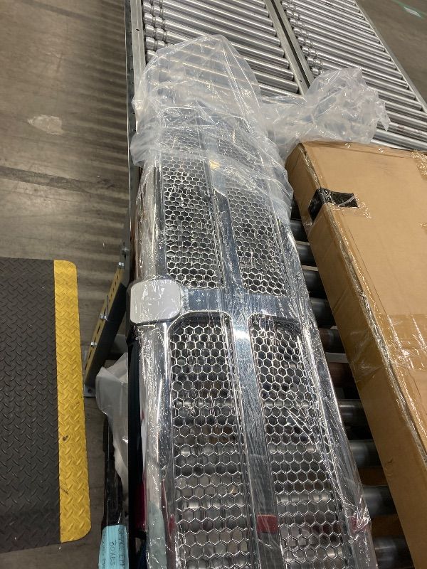 Photo 1 of **HAS CRACK-SEE PIC**Front Grille Assembly Compatible With Dodge Ram 1500 Grill 1994-2002 / Ram 2500 3500 1994-2001 With Chrome Frame Shell With Chrome Honeycomb Mesh Insert (Except Sport Package)
