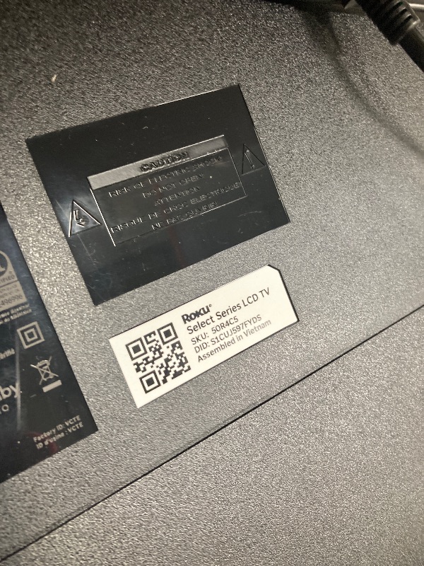 Photo 1 of ***NO RETURN. NO REFUND***Roku Smart TV – 50-Inch Select Series, 4K HDR TV – RokuTV with Enhanced Voice Remote – Flat Screen LED Television with Wi-Fi for Streaming Live Local News, Sports, Family Entertainment