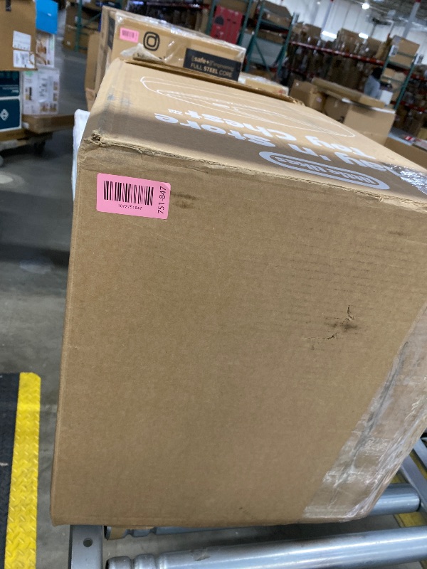 Photo 1 of **LID LATCHES MISSING**Little Tikes Play 'N Store Toy Chest